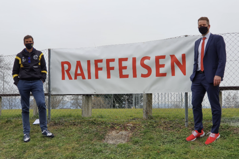 Foto mit Raiffeisen